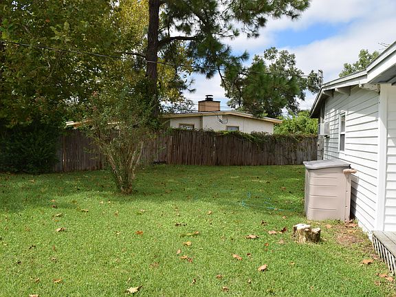 2nd image of 10931 HAWAII Drive S