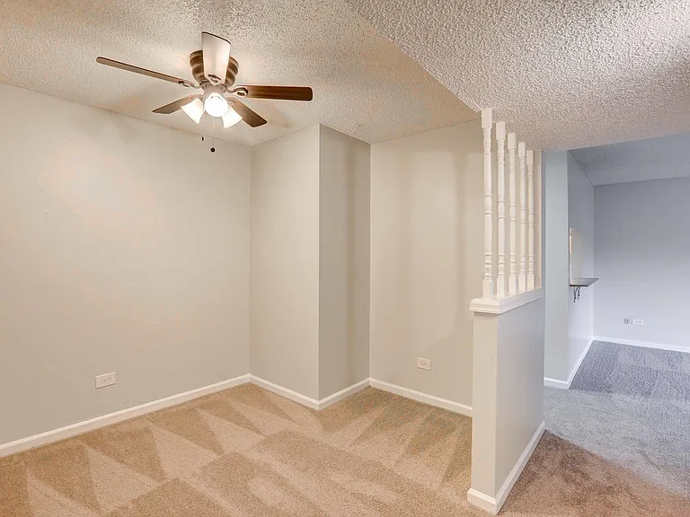 Monaco Parkway Apartments — Photo 13