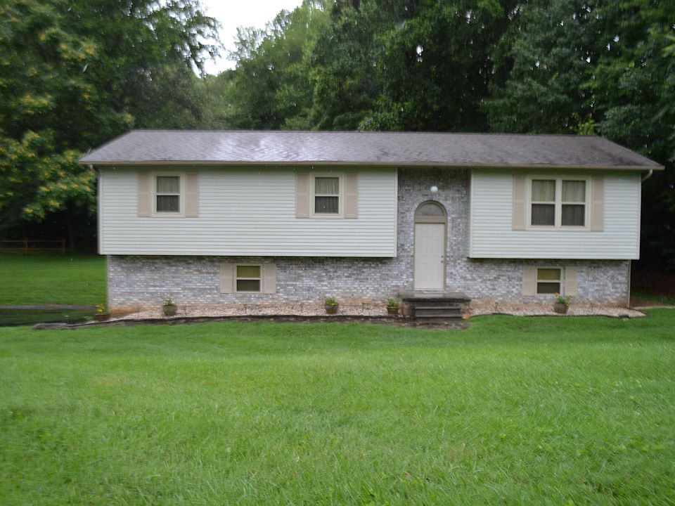 1st image of 100 Shannondale Dr