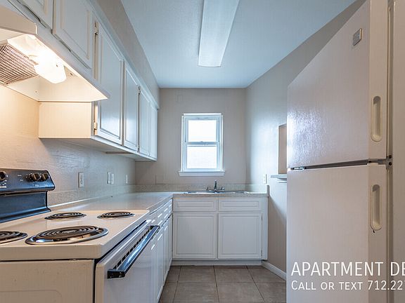 4th image of 1016 S Wayside Dr #2930