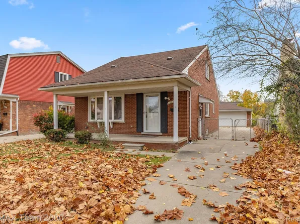 3203 Monroe St, Dearborn, MI 48124