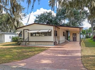 4616 Olive Dr, Zephyrhills, FL 33542