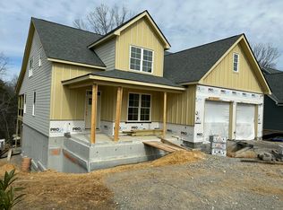 224 Goose Creek Cir, Soddy Daisy, TN 37379