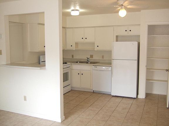 5th image of 2804 Westhill Dr APT 103