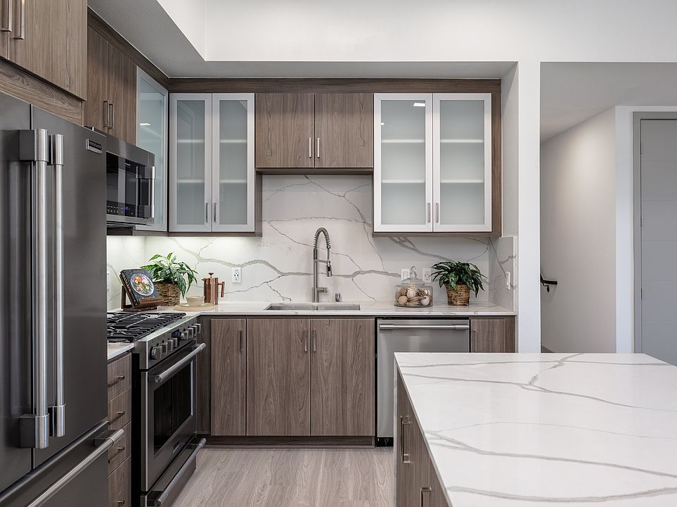 Kitchen | Penthouse B ONE