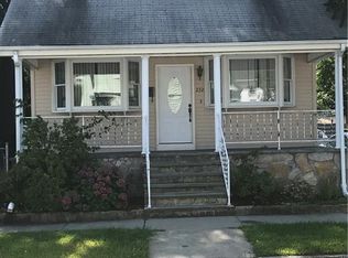 232 Massachusetts Ave, Providence, RI 02905