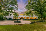 photo property thumbnail
