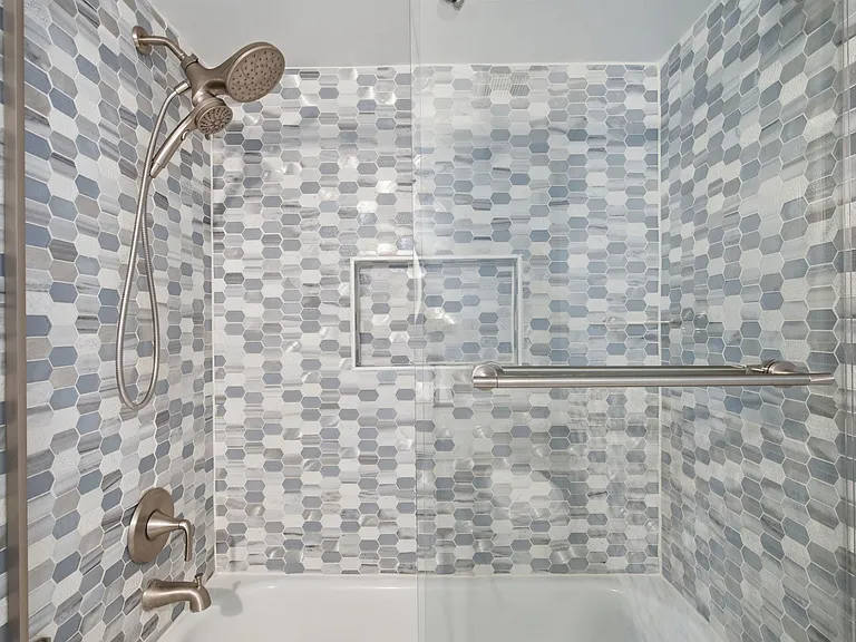 10205 Balsamwood Dr — Photo 26