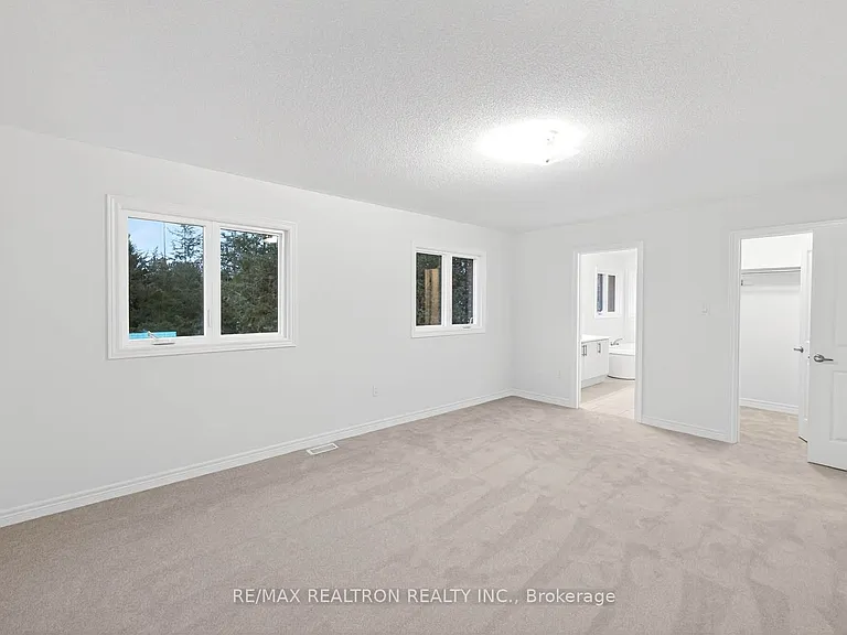 1 Wakefield Blvd — Photo 24