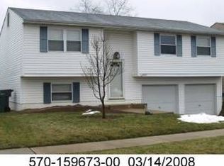2160 Drumlin Dr, Grove City, OH 43123