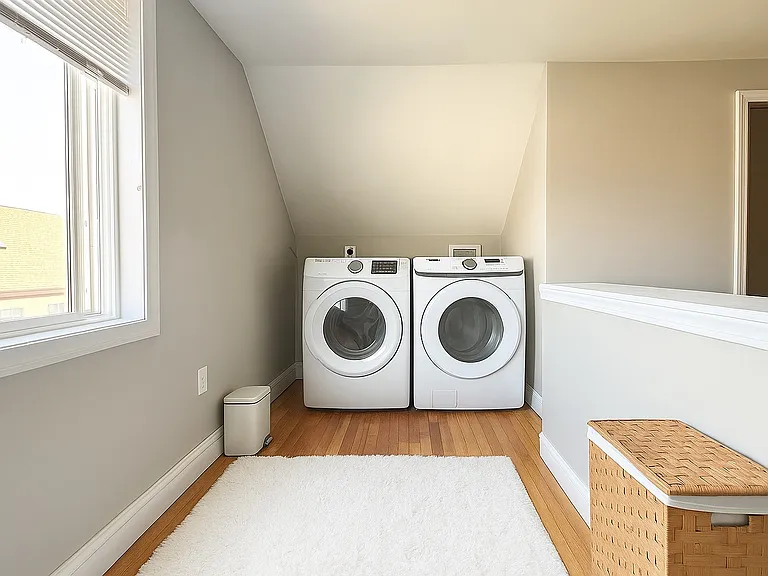 128 Lawrence St #B — Photo 11