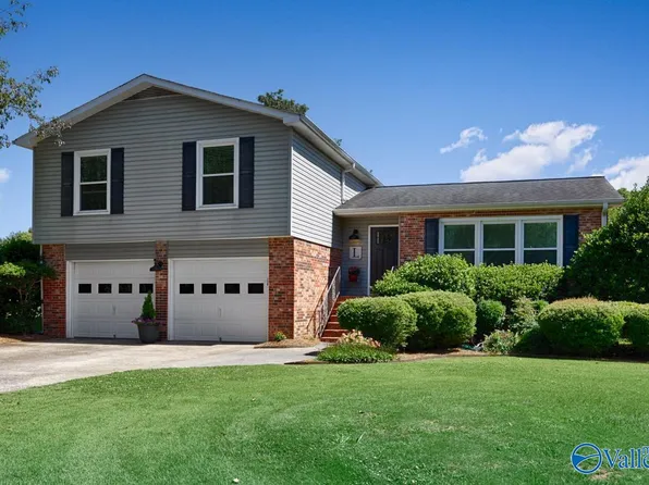 7617 Logan Dr SW, Huntsville, AL 35802