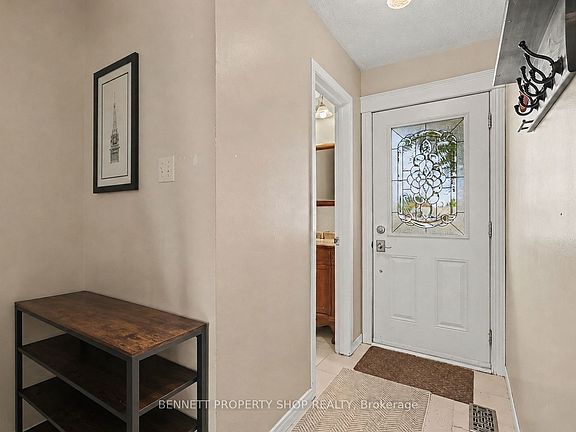 2nd image of 2300 Ogilvie Rd #32