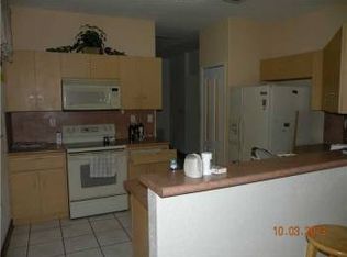 1045 NW 135th Ct, Miami, FL 33182