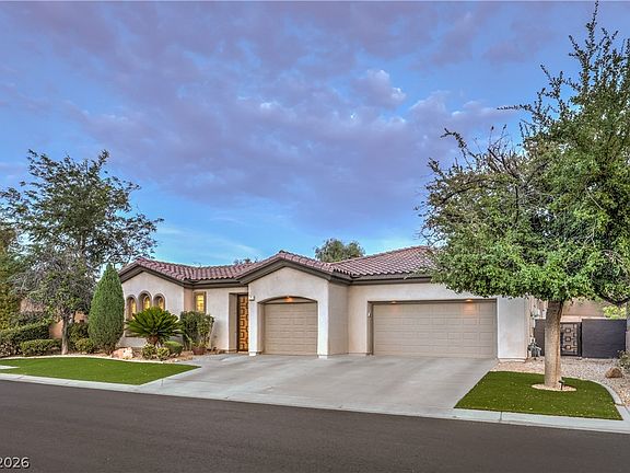 3rd image of 7 Canoa Hills Dr
