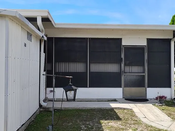 28229 County Road 33 #W50, Leesburg, FL 34748