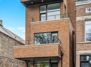 939 N Winchester Ave APT 1, Chicago, IL