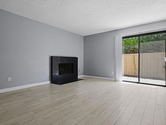 4th image of 3649 Harvard Dr