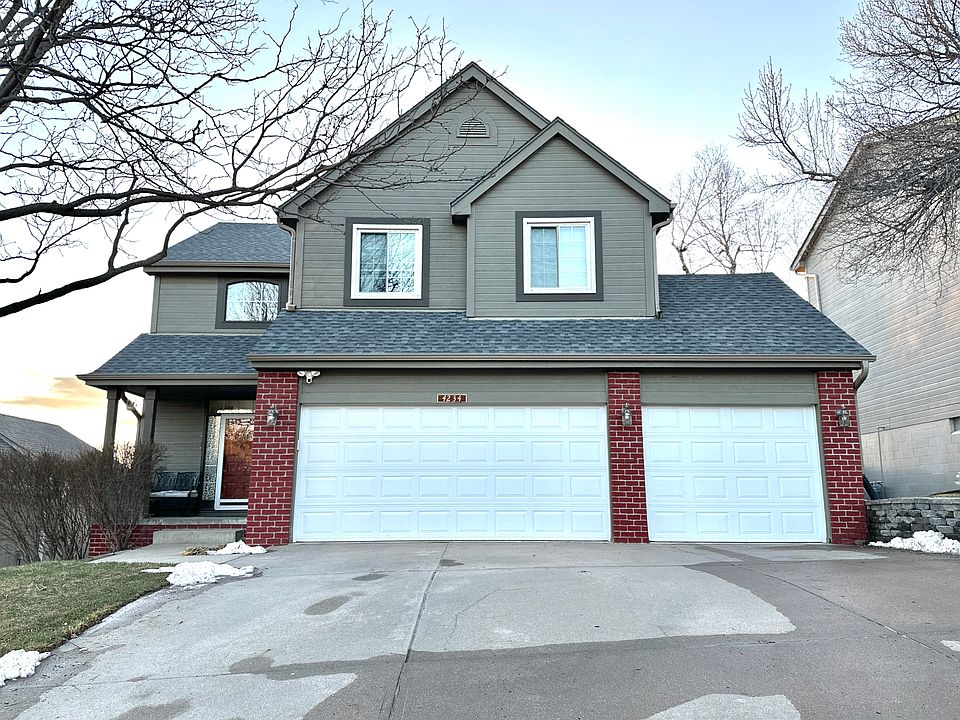 1st image of 4234 N 164th St