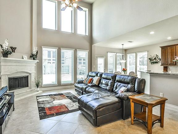 3rd image of 21910 Juniper Wood Ln
