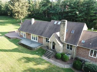 1503 Windsor Ct, Pittsburgh, PA 15241