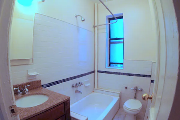 Rented by The State Street Consultancy | media 9