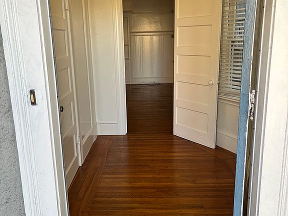 3rd image of 4026 Broadway