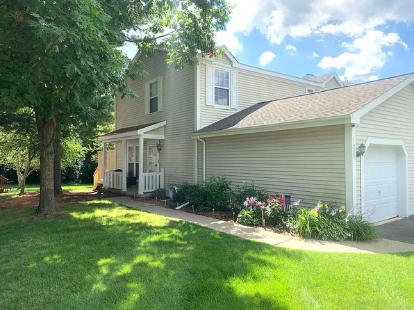 1628 Golden Ln, Ypsilanti, MI 48198