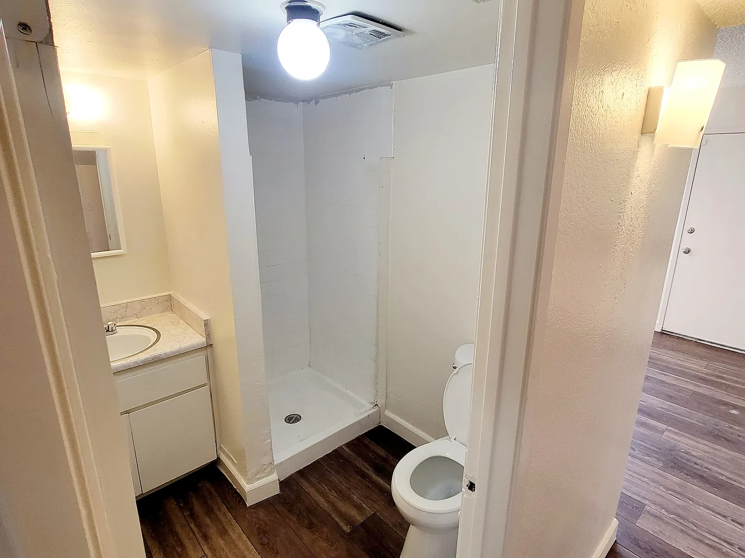 4 bed, 1320 sqft, $1,650 — Photo 4