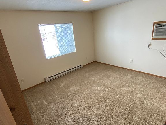5th image of 625 N 43rd St APT 308