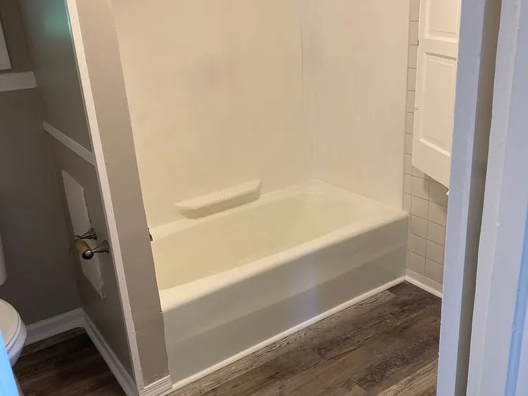 1634 Capouse Ave — Photo 17
