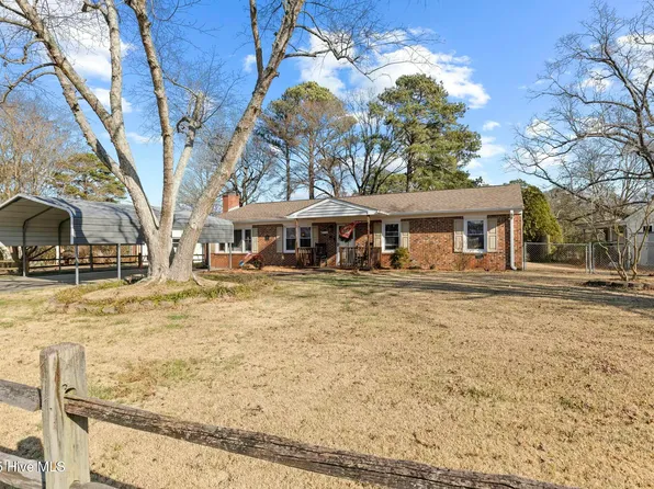 1208 Castle Drive, Jacksonville, NC 28546