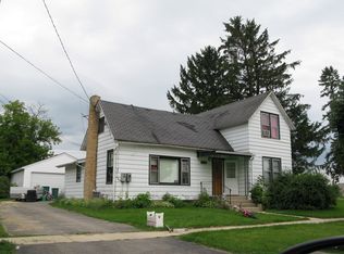 10002 Union St, Hebron, IL 60034