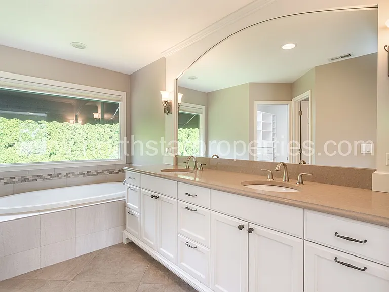 16754 Quail Ct — Photo 27
