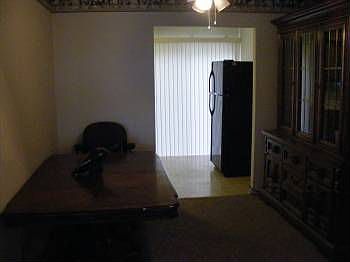2nd image of 70 Thorn Ln