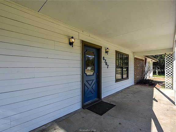 4th image of 6767 Hollow Heights Dr