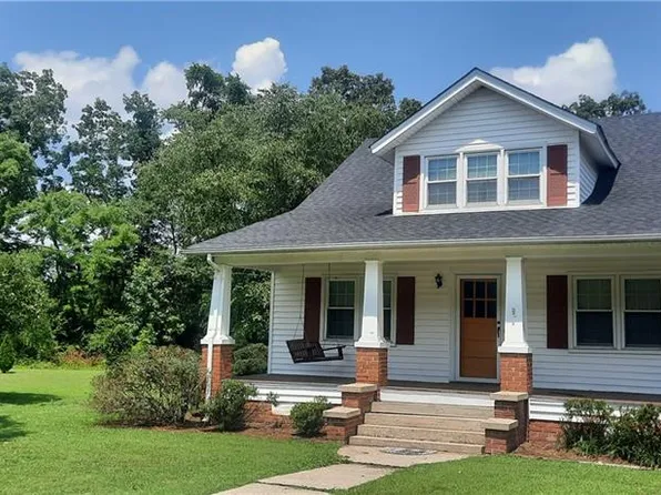 27035 Colosse Rd, Carrsville, VA 23315