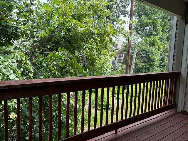 1452 Fox Pointe Cir — Photo 19