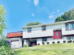 2404 Lenox Rd, Schenectady, NY 12308