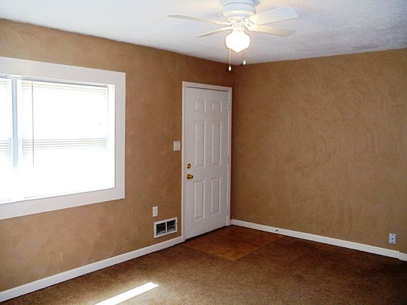 5th image of 7508 E 112th St