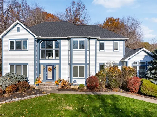 23 Great Oak Dr, Hudson, OH 44236