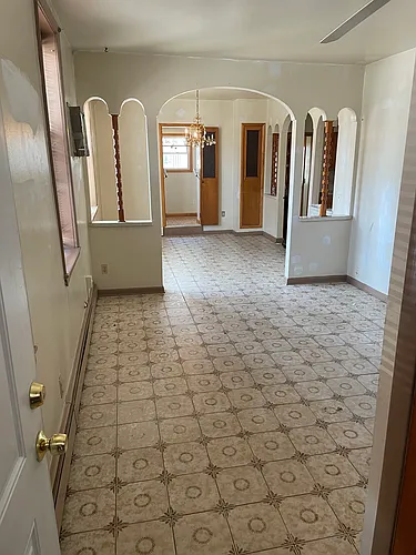 96 Davenport Ave Photo 1