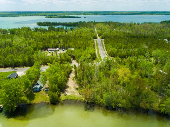 Hodgetts Dr, Presque Isle, MI 49777