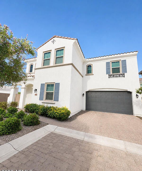 1st image of 928 E ANDERSON Avenue