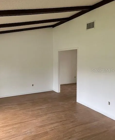 503 Chancellar Dr — Photo 4