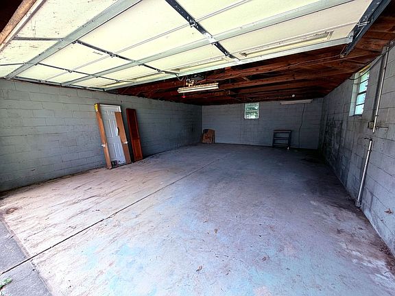 5th image of 4699 Tutwiler Ave