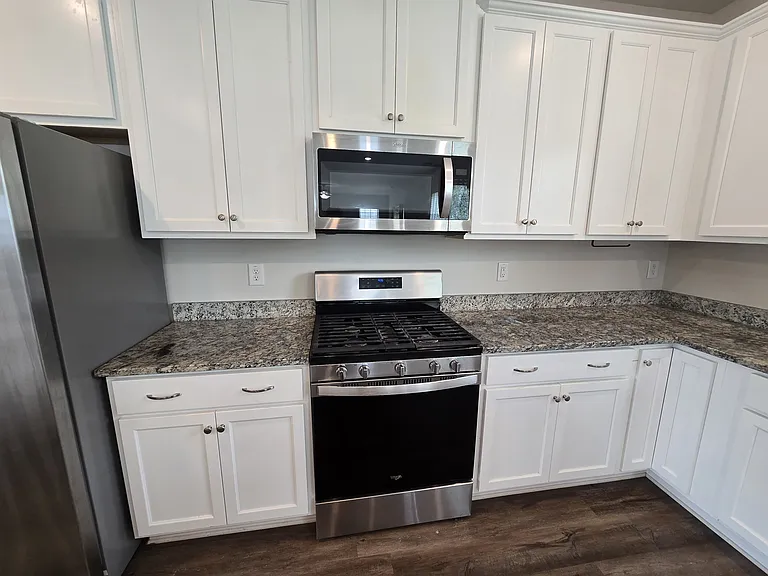 344 Quarryrock Rd — Photo 16
