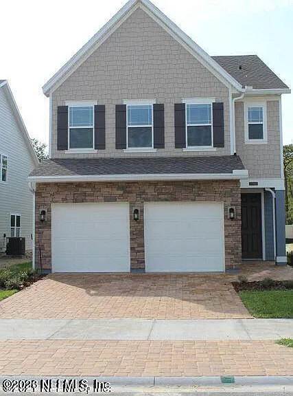2642 Caroline Hills Dr — Photo 1