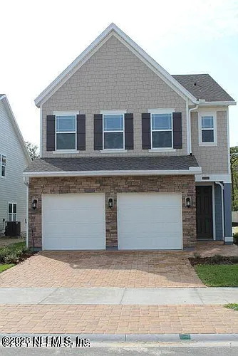 2642 Caroline Hills Dr Photo 1