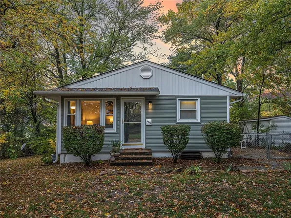 9138 E 43rd Ter, Kansas City, MO 64133
